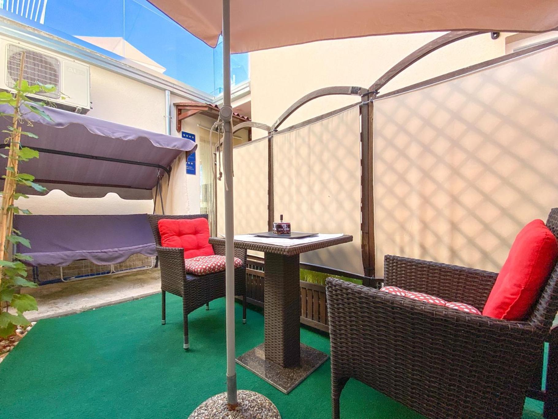 Gardenia One Apartment Novigrad  Exterior photo